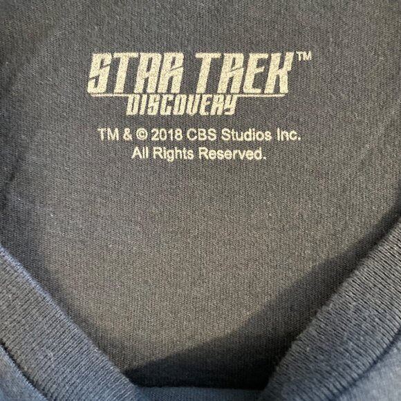 Star Trek: The Original Series Uhura Adult Short Sleeve T-Shirt - Picture 4 of 5